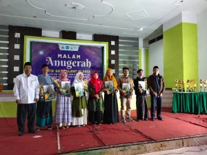 8 Mahasiswa PAI Borong Piala dalam Event FTIK Got Talent
